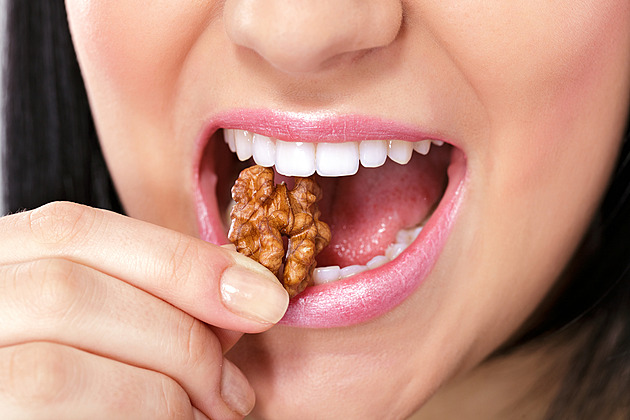 Jak si zlepšit náladu přirozeně: potraviny proti podzimní depresi