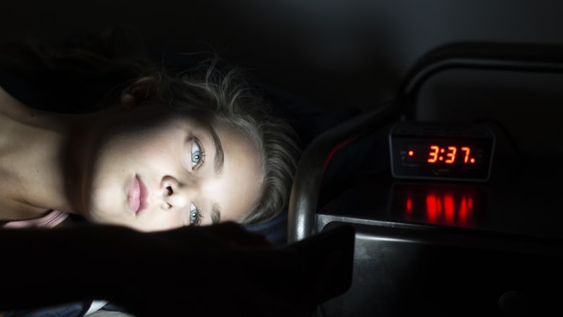 Pozor na oblíbený doplněk stravy podporující spánek. Studie ho spojuje s rizikem selhání srdce