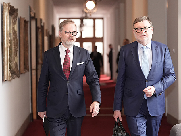 Vláda posoudí plán nové koalice nezvýšit odvody na sociální pojištění OSVČ