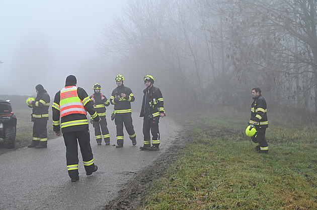Neutekl, byl vězněn. Policisté v případu pohřešovaného chlapce zadrželi muže