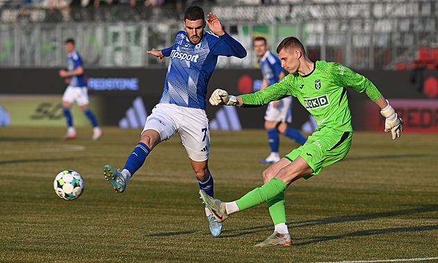 Olomouc - Karviná 2:2, domácí po půli smazali manko, trefili se Šturm a Sejk