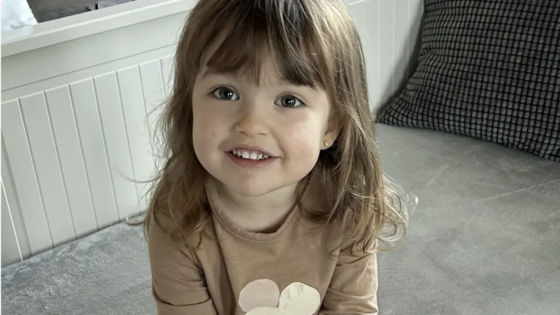 Čtyřleté Liliance hrozí pobyt v léčebně. Trpí těžkým postižením, při napětí si ubližuje