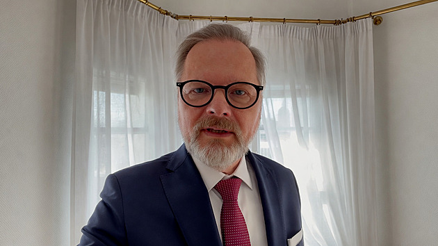 Odvolejte Klempíře a stáhněte ten paskvil, vyzývá Babiše expremiér Fiala