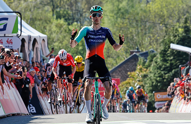 Nejmladší účastník za 89 let. Francouzský teenager Seixas míří na Tour už letos
