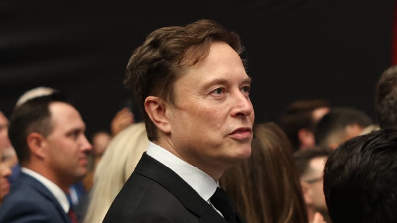 Musk prvním dolarovým bilionářem. Milníku dosáhl vstupem akcií SpaceX na trhy