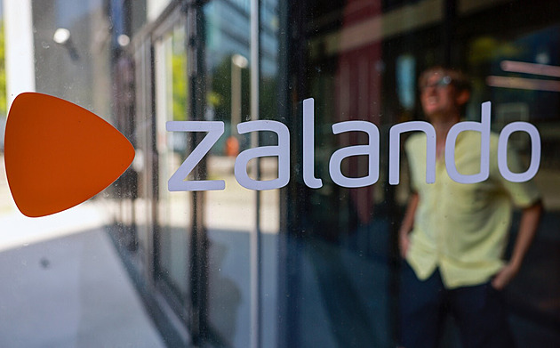 Konec vracení zdarma. Lounge by Zalando strhne z vrácených peněz 69 korun